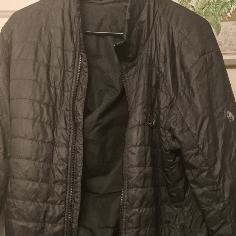 Mountain Hardwear Men's Black Puffer Jacket